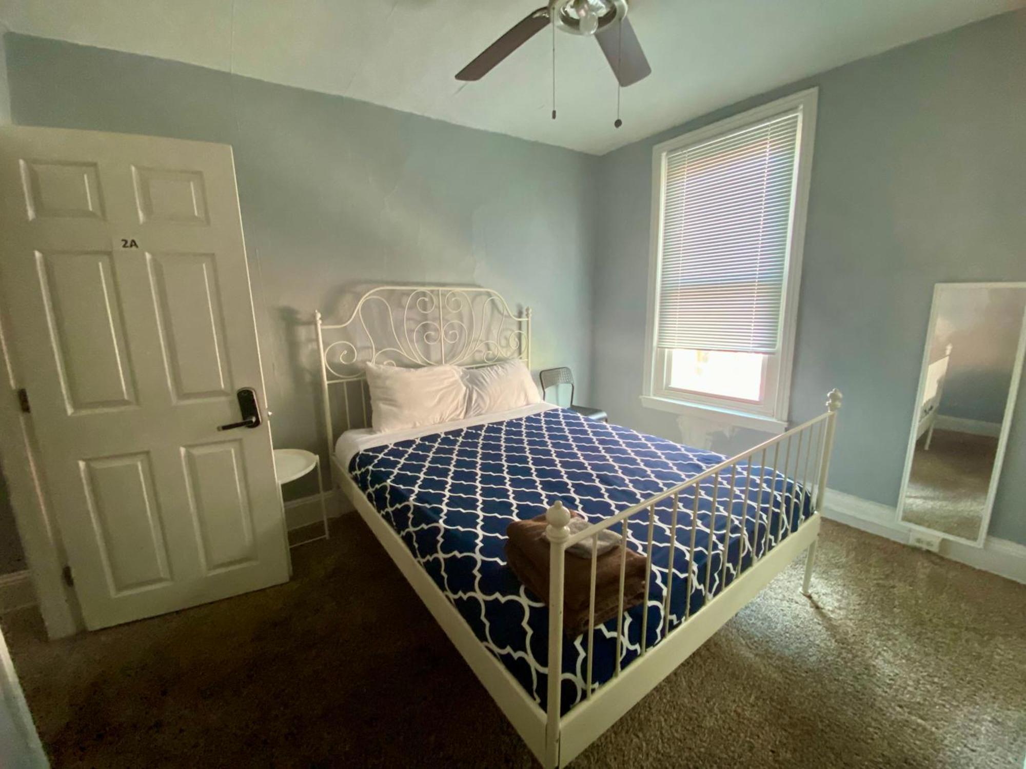 Clover 2900 - Apartment And Rooms With Private Bathroom Near Washington Ave South Philly Philadelphie Extérieur photo